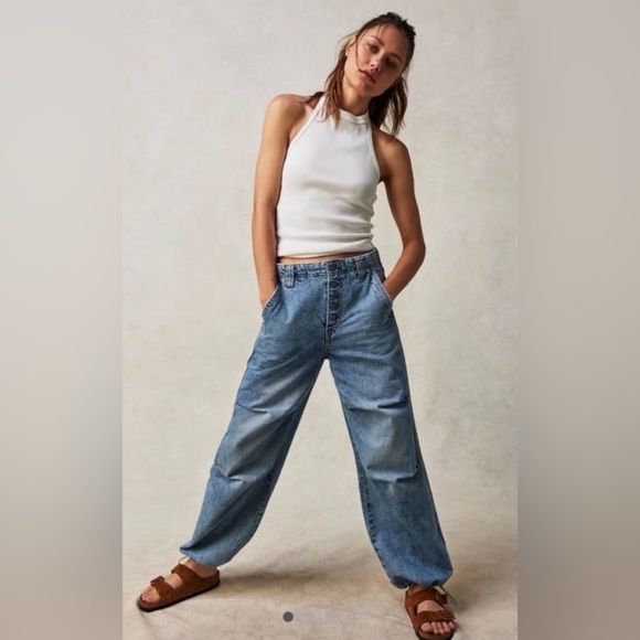 We The Free Newbies Solid Slouchy Baggy Jeans High Rise Casual Size Small - Picture 12 of 12